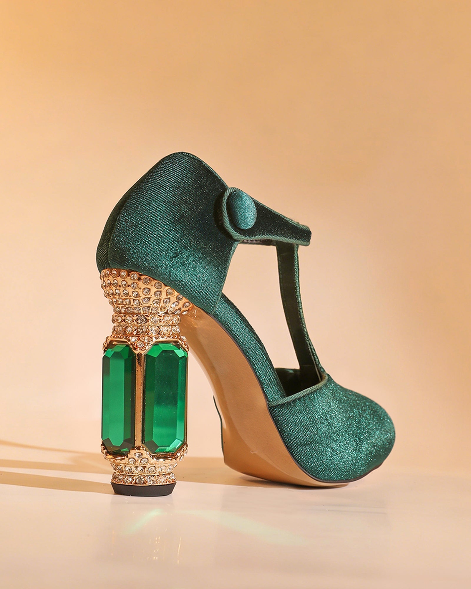 Blythe Velvet Vintage Pumps In Green