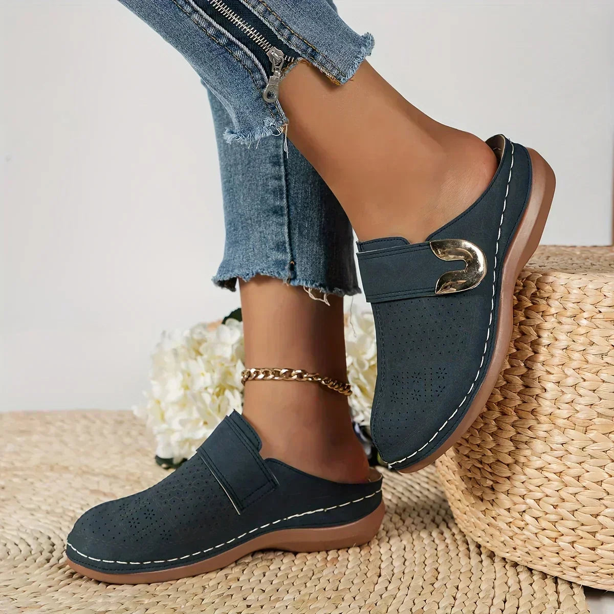 Caprielle | Chic Sandals