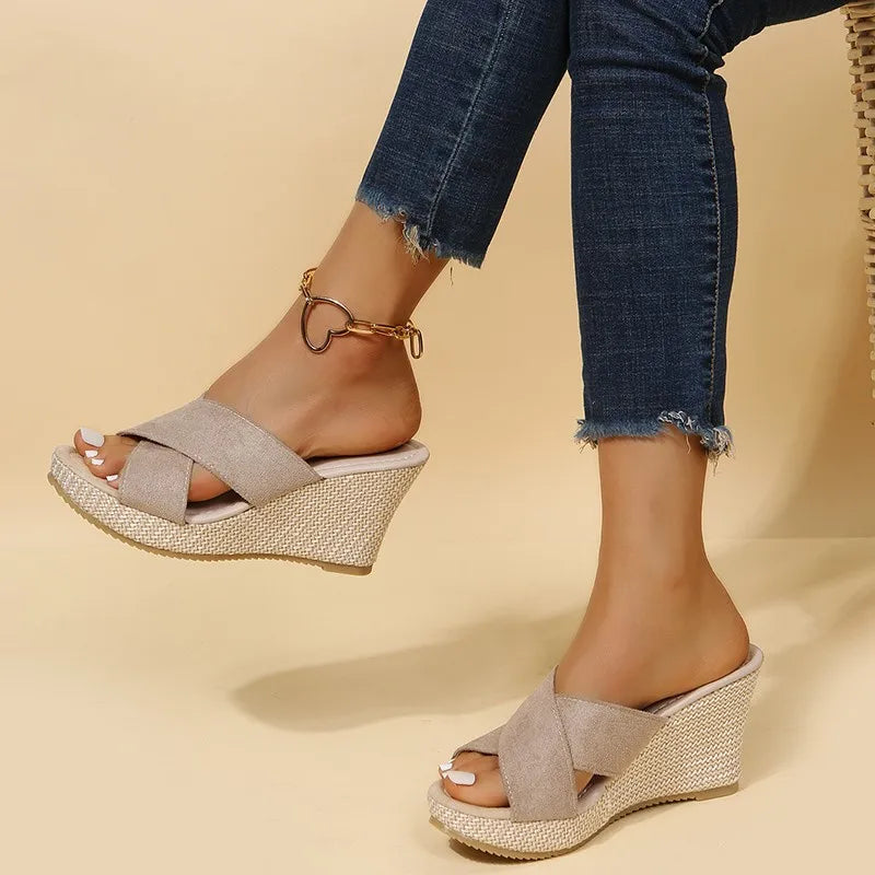 Jewel - Chic Sandals