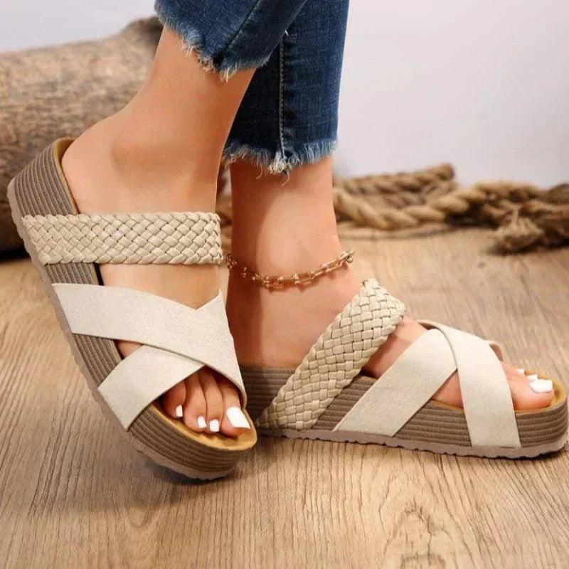 Dolcie | Orthopedic Sandals Beach